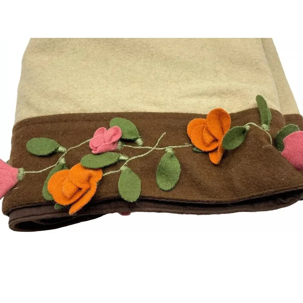 Pier 1 Imports Table Runner‎ Jardinia 14” X 69” 3D Fabric Flowers Brown Tan Wool